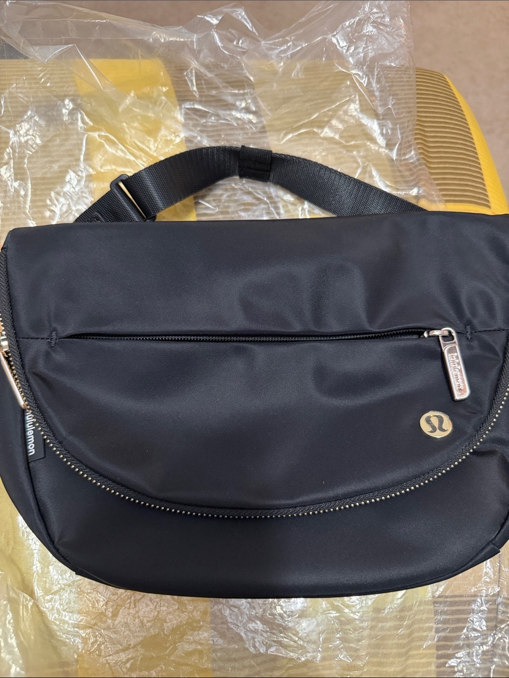 lululemon All Night Festival Bag 5L
